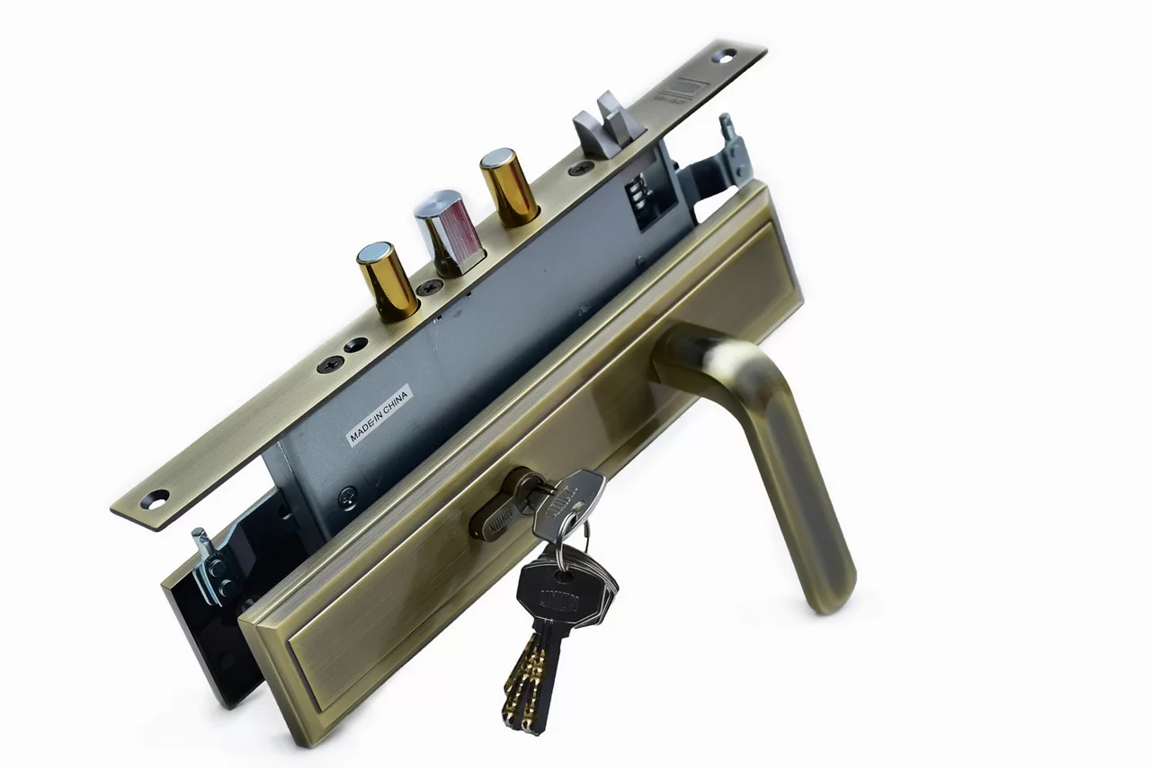 UNION CYL 3303 LS AB M/POINT M/BOLT LOCKSET LEFT